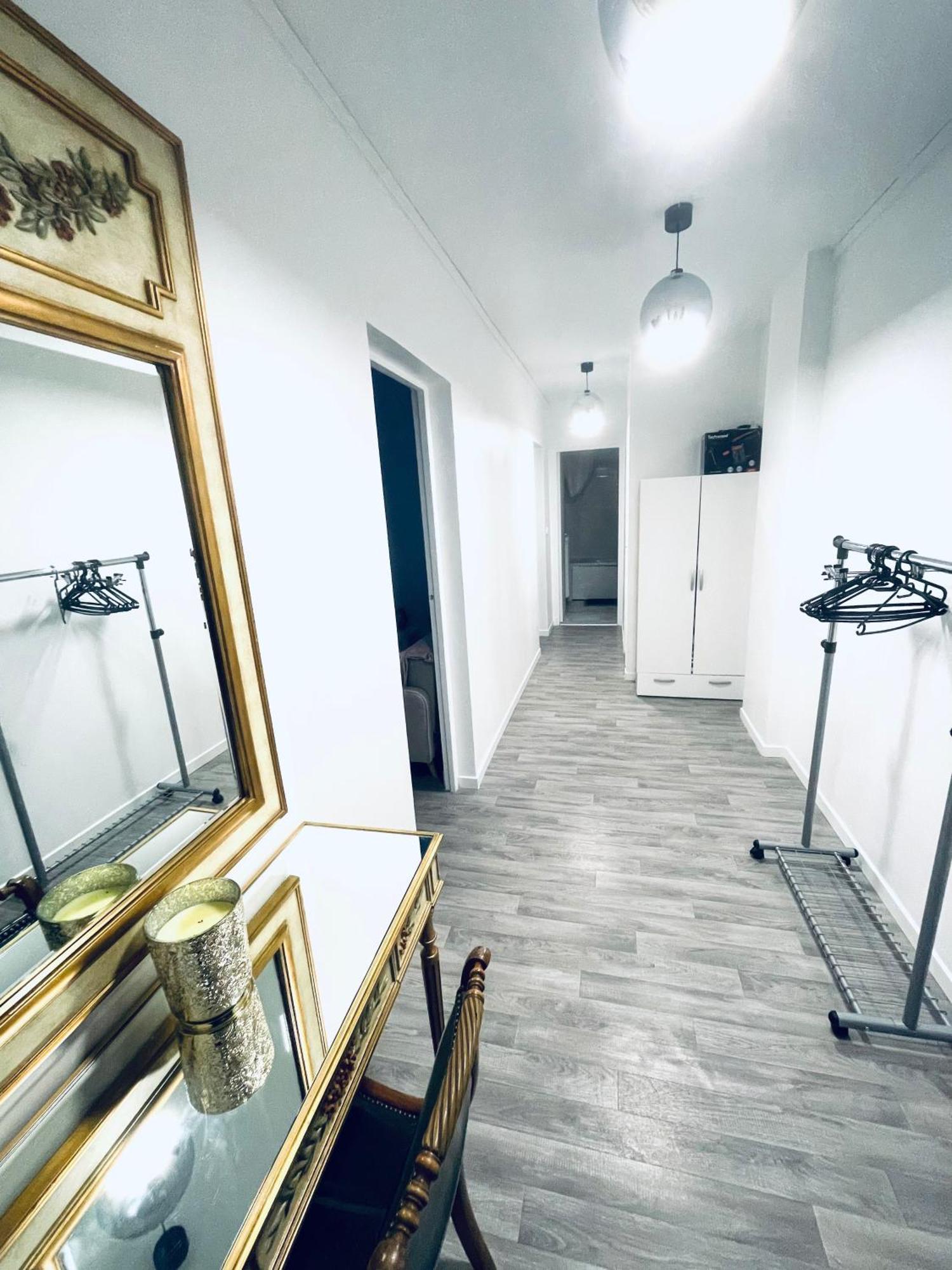 Appartement Bastille - Voltaire - Le Marais - Centre De Paris - 5 Pers Exteriör bild